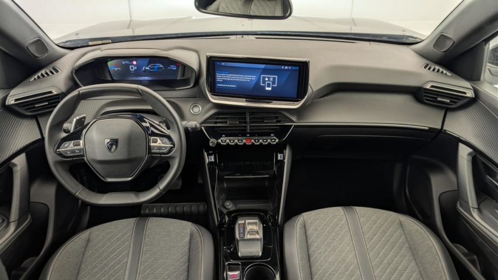 PEUGEOT 2008 Hybrid 136 e-DCS6 Allure - ref: 1-368968 - Photo 13