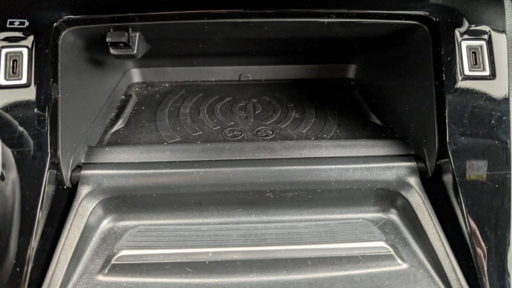 PEUGEOT 2008 Hybrid 136 e-DCS6 Allure - ref: 1-368968 - Photo 20