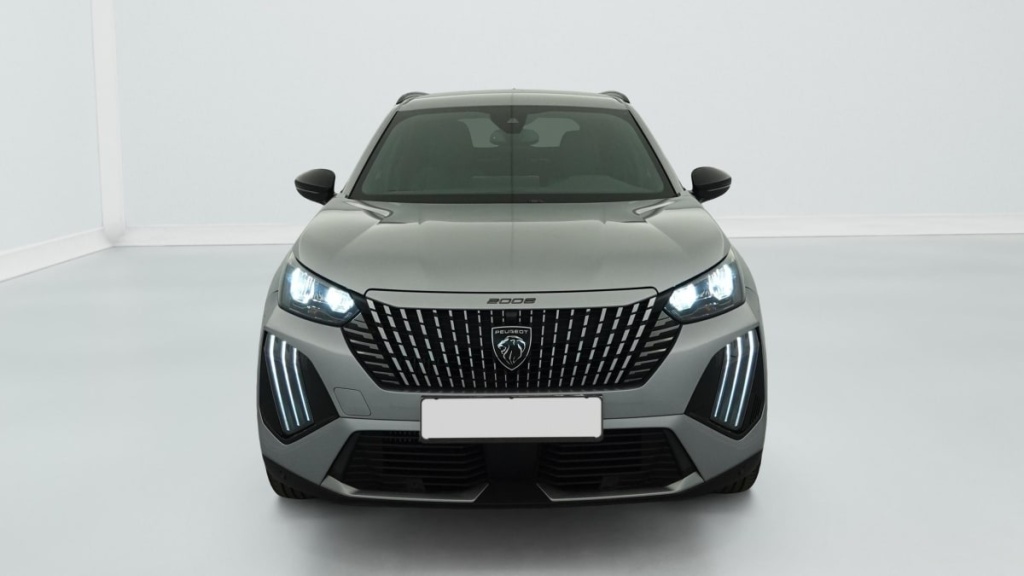 PEUGEOT 2008 Hybrid 136 e-DCS6 Allure - ref: 1-368974 - Photo 2