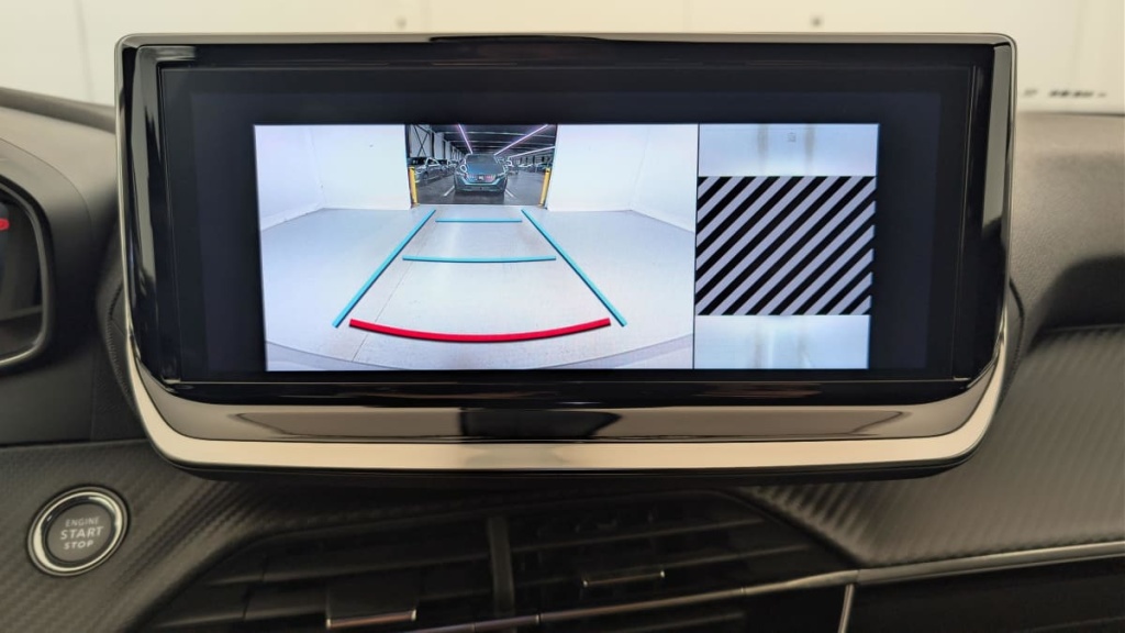 PEUGEOT 2008 Hybrid 136 e-DCS6 Allure - ref: 1-368975 - Photo 18