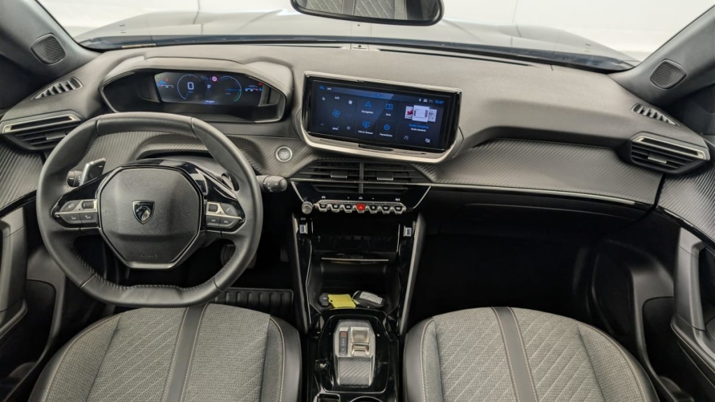 PEUGEOT 2008 Hybrid 136 e-DCS6 Allure - ref: 1-368996 - Photo 13