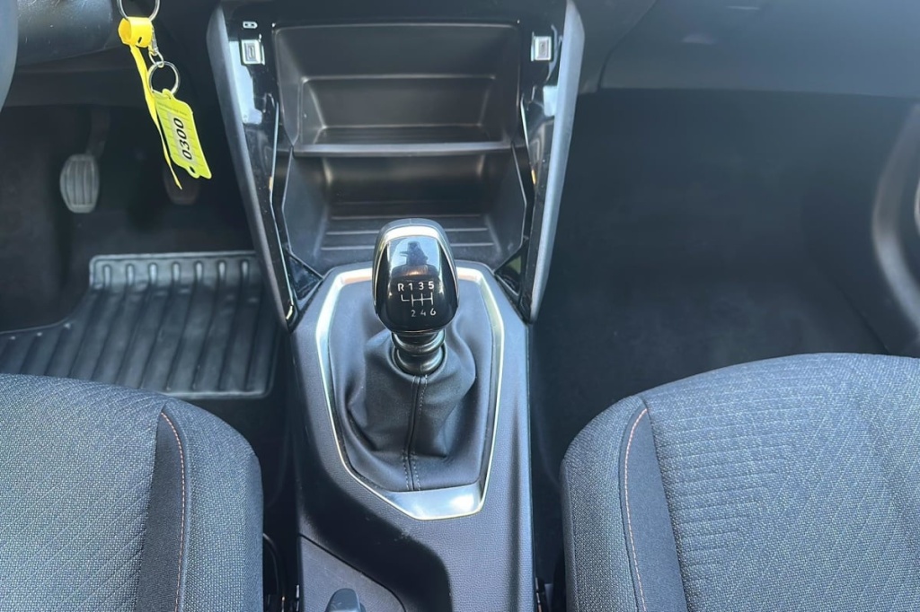 PEUGEOT 208 100 S S BVM6 Style - ref: 1-369021 - Photo 16