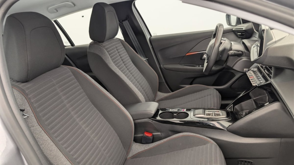 PEUGEOT 208 50 KWH 136CH ACTIVE - ref: 1-369024 - Photo 9