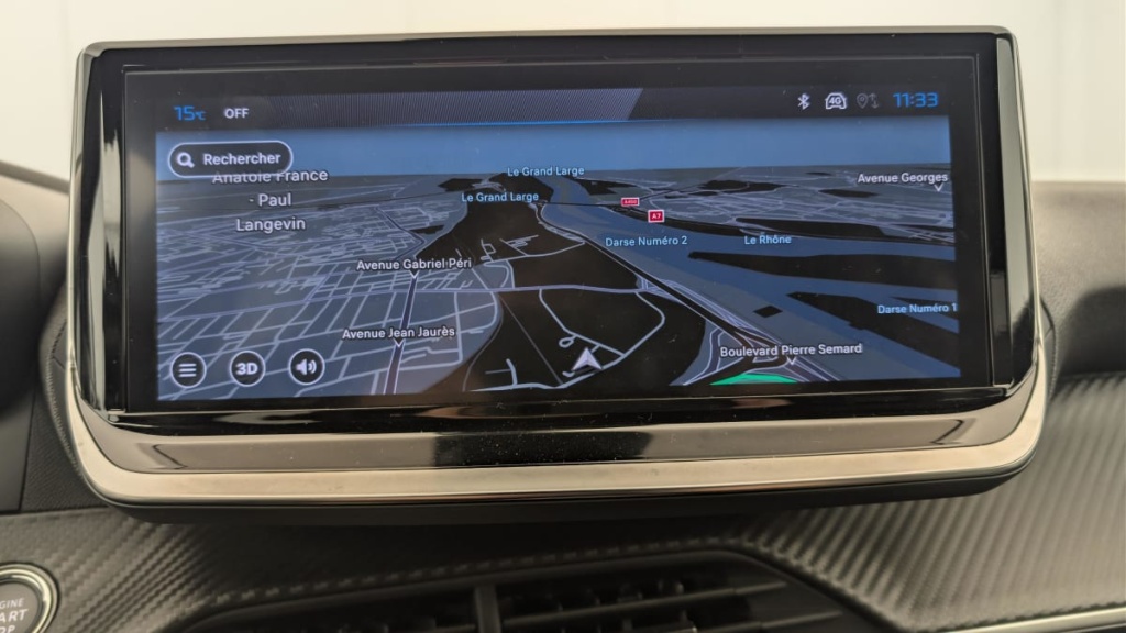 PEUGEOT 2008 Hybrid 136 e-DCS6 Allure - ref: 1-369029 - Photo 18