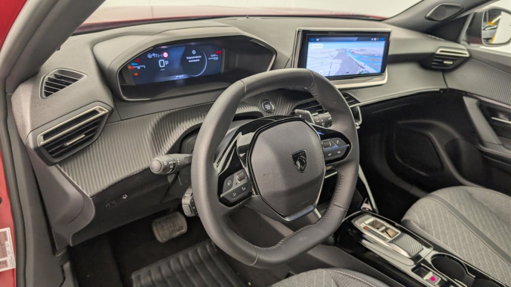 PEUGEOT 2008 Hybrid 136 e-DCS6 Allure - ref: 1-369048 - Photo 15