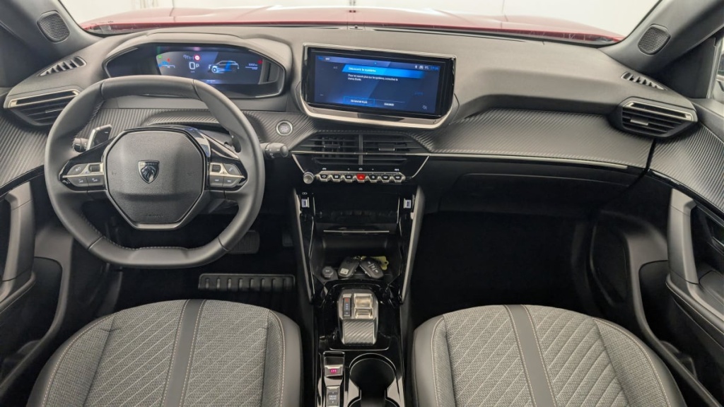 PEUGEOT 2008 Hybrid 136 e-DCS6 Allure - ref: 1-369049 - Photo 13