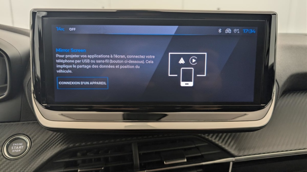 PEUGEOT 2008 Hybrid 136 e-DCS6 Allure - ref: 1-369049 - Photo 17