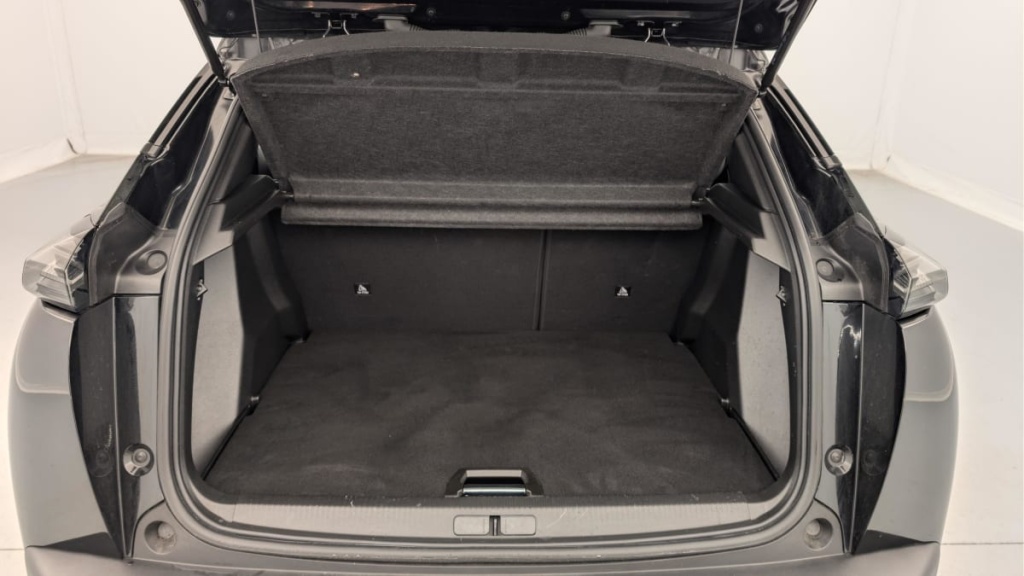 PEUGEOT 2008 Hybrid 136 e-DCS6 Allure - ref: 1-369096 - Photo 11