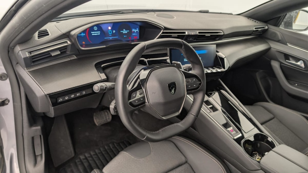 PEUGEOT 508 SW Hybrid 225 e-EAT8 Allure - ref: 1-369111 - Photo 15