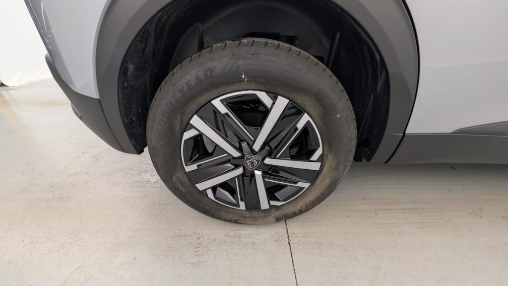 PEUGEOT 2008 Hybrid 136 e-DCS6 Style - ref: 1-369129 - Photo 14