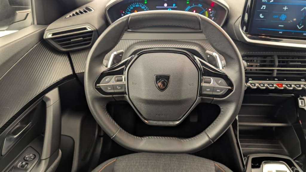 PEUGEOT 2008 Hybrid 136 e-DCS6 Style - ref: 1-369130 - Photo 14