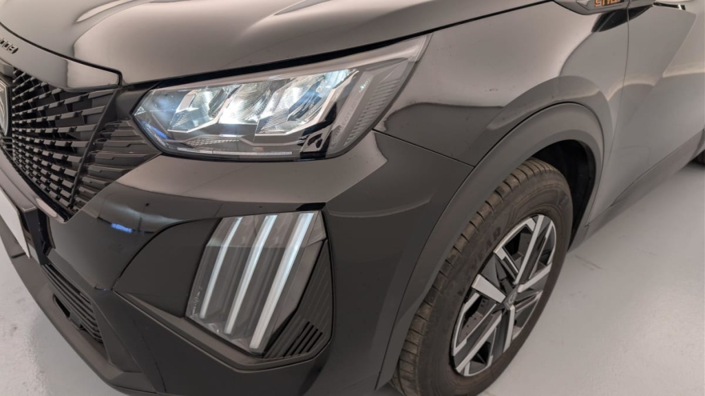 PEUGEOT 2008 Hybrid 136 e-DCS6 Style - ref: 1-369134 - Photo 20