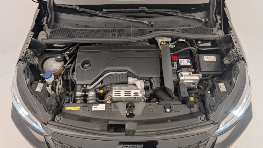 PEUGEOT 2008 Hybrid 136 e-DCS6 Style - ref: 1-369135 - Photo 18