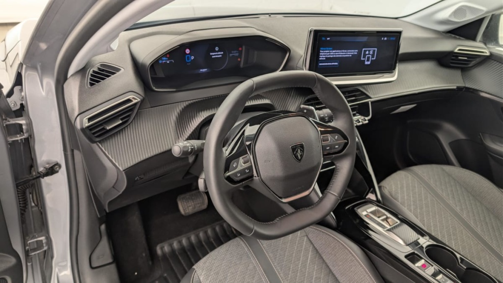 PEUGEOT 208 Hybrid 100 e-DCS6 Allure - ref: 1-369349 - Photo 15