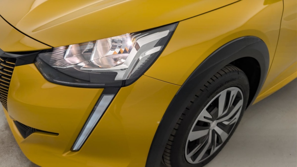 PEUGEOT 208 50 kWh 136ch Like - ref: 1-369366 - Photo 20