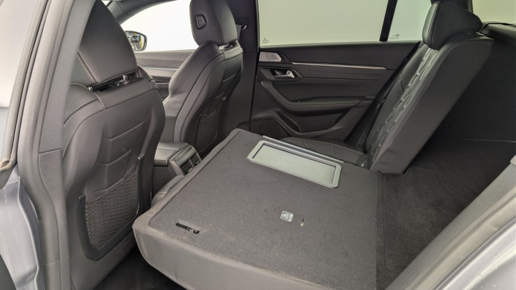 PEUGEOT 508 SW PureTech 130 ch S S EAT8 GT Pack - ref: 1-369370 - Photo 12