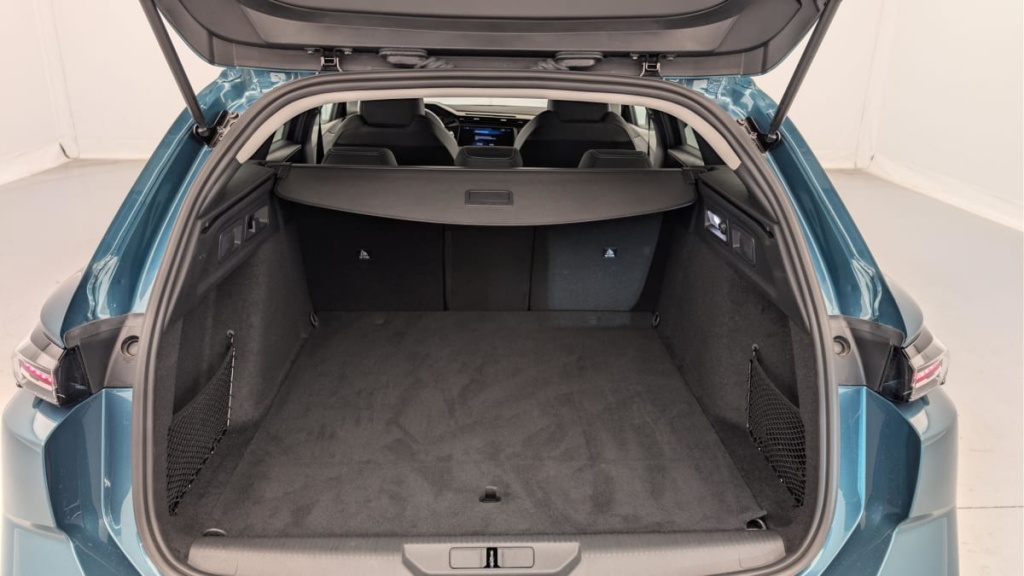 PEUGEOT 308 SW Hybrid 145 e-DCS6 Allure - ref: 1-369453 - Photo 11