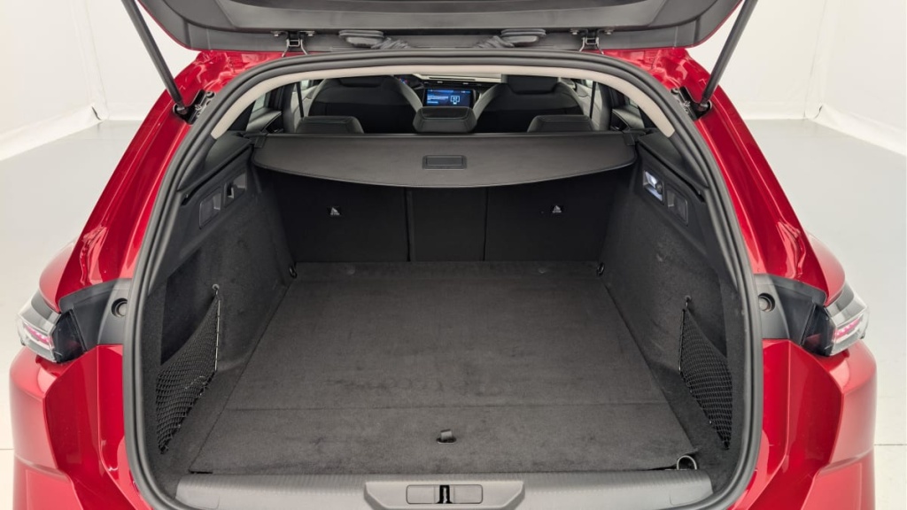 PEUGEOT 308 SW Hybrid 145 e-DCS6 Allure - ref: 1-369487 - Photo 11