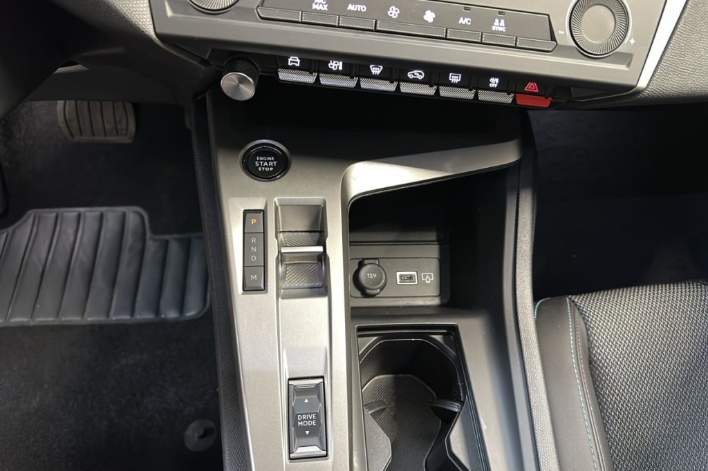 PEUGEOT 308 SW Hybrid 145 e-DCS6 Allure - ref: 1-369493 - Photo 16