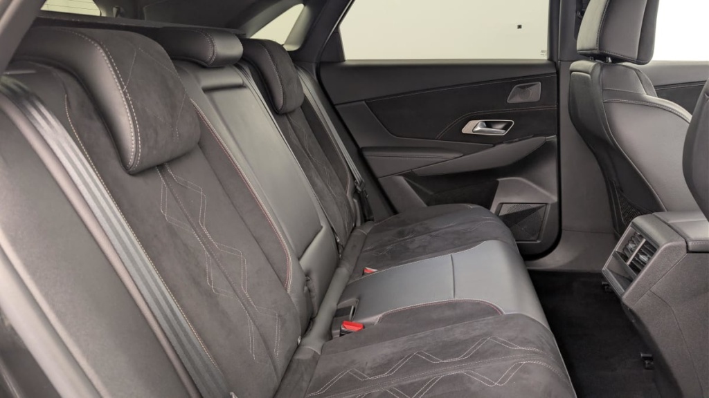 DS DS7 Hybride Rechargeable E-Tense 300 EAT8 4x4 Performance Line + - ref: 1-369546 - Photo 10