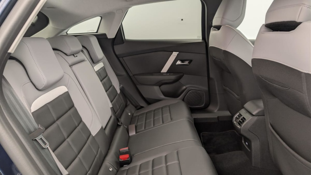 CITROEN C4 Hybride 145 e-DCS6 Max - ref: 1-369554 - Photo 10