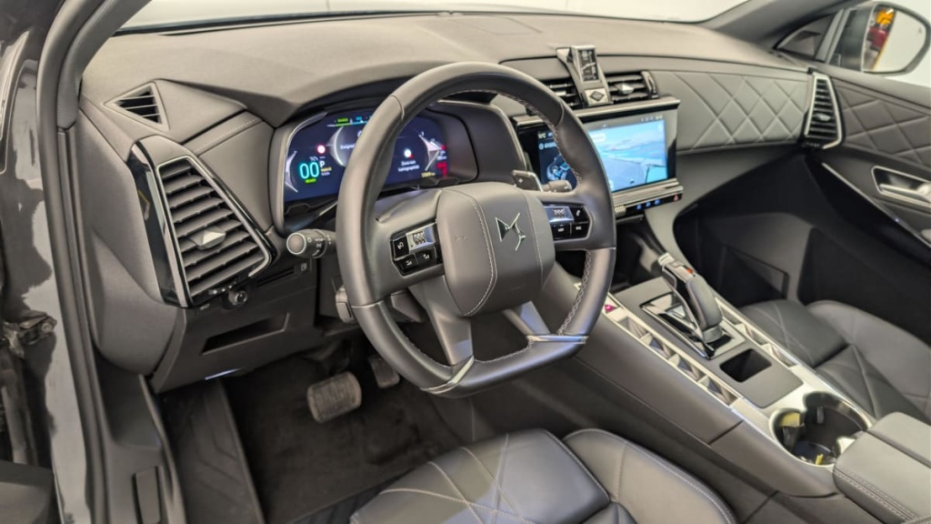 DS DS7 Hybride Rechargeable E-Tense 300 EAT8 4x4 Rivoli - ref: 1-369607 - Photo 15