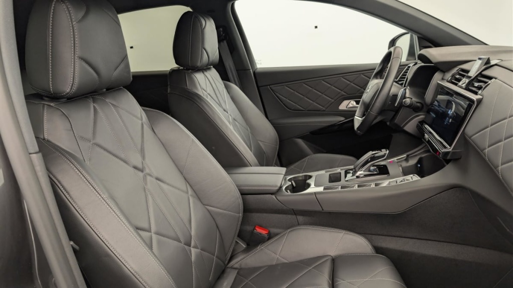 DS DS7 Hybride Rechargeable E-Tense 300 EAT8 4x4 Rivoli - ref: 1-369609 - Photo 9