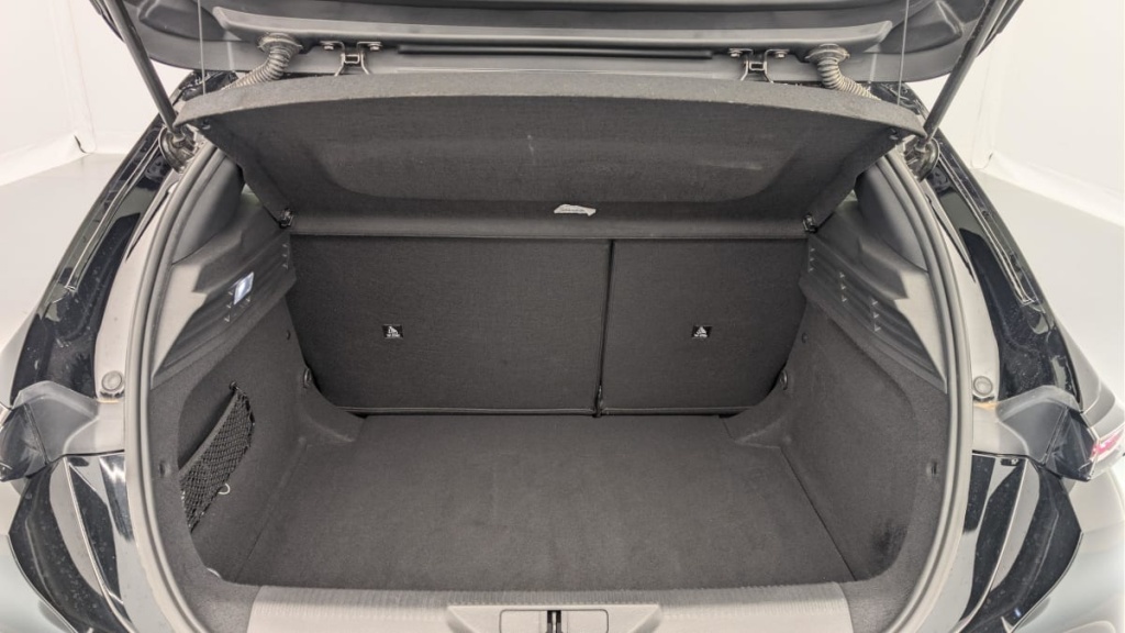 PEUGEOT 308 Hybrid 145 e-DCS6 Allure - ref: 1-369631 - Photo 11