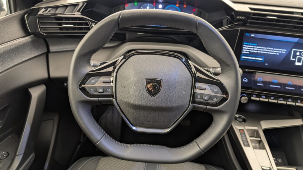 PEUGEOT 308 Hybrid 145 e-DCS6 Allure - ref: 1-369631 - Photo 14