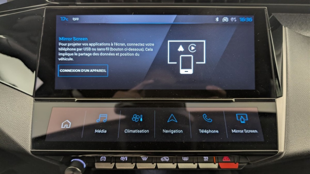 PEUGEOT 308 Hybrid 145 e-DCS6 Allure - ref: 1-369631 - Photo 18