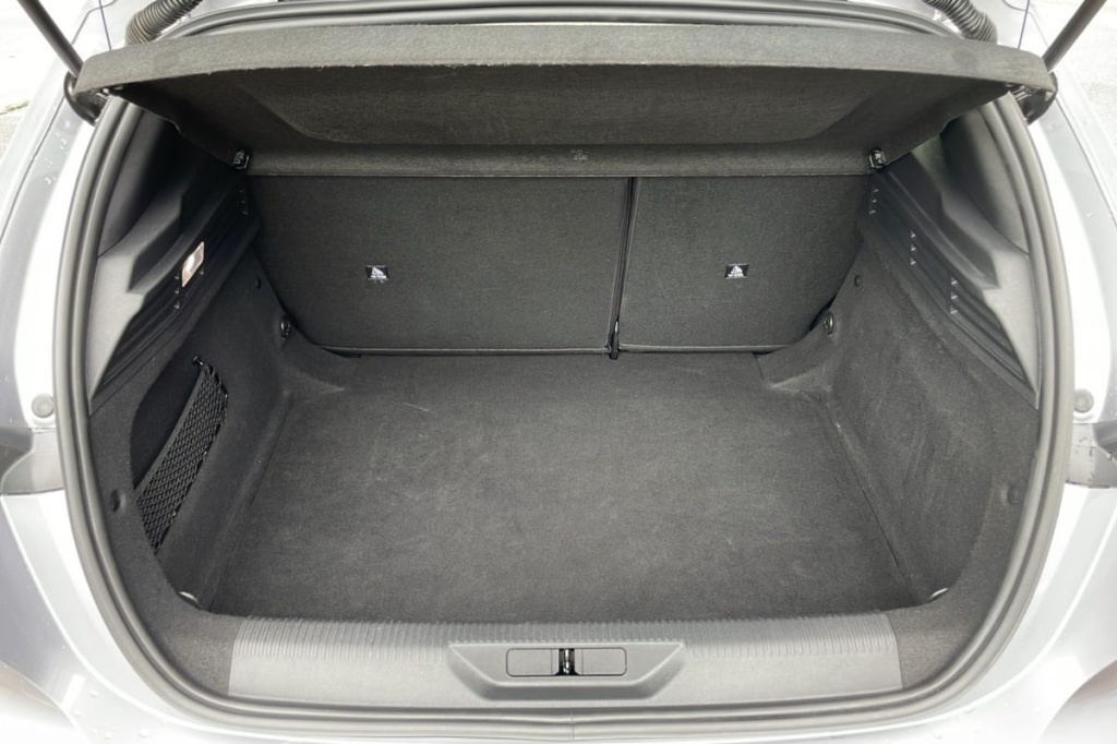 PEUGEOT 308 Hybrid 145 e-DCS6 Allure - ref: 1-369637 - Photo 11