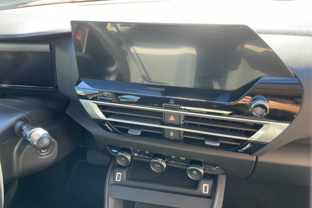 CITROEN E-C4 136 ch Automatique Feel - ref: 1-369645 - Photo 17