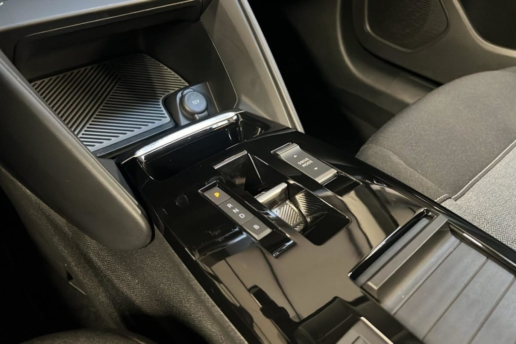 CITROEN E-C4 136 ch Automatique Feel - ref: 1-369647 - Photo 16