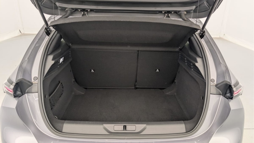 PEUGEOT 308 Hybrid 145 e-DCS6 Allure - ref: 1-369656 - Photo 11