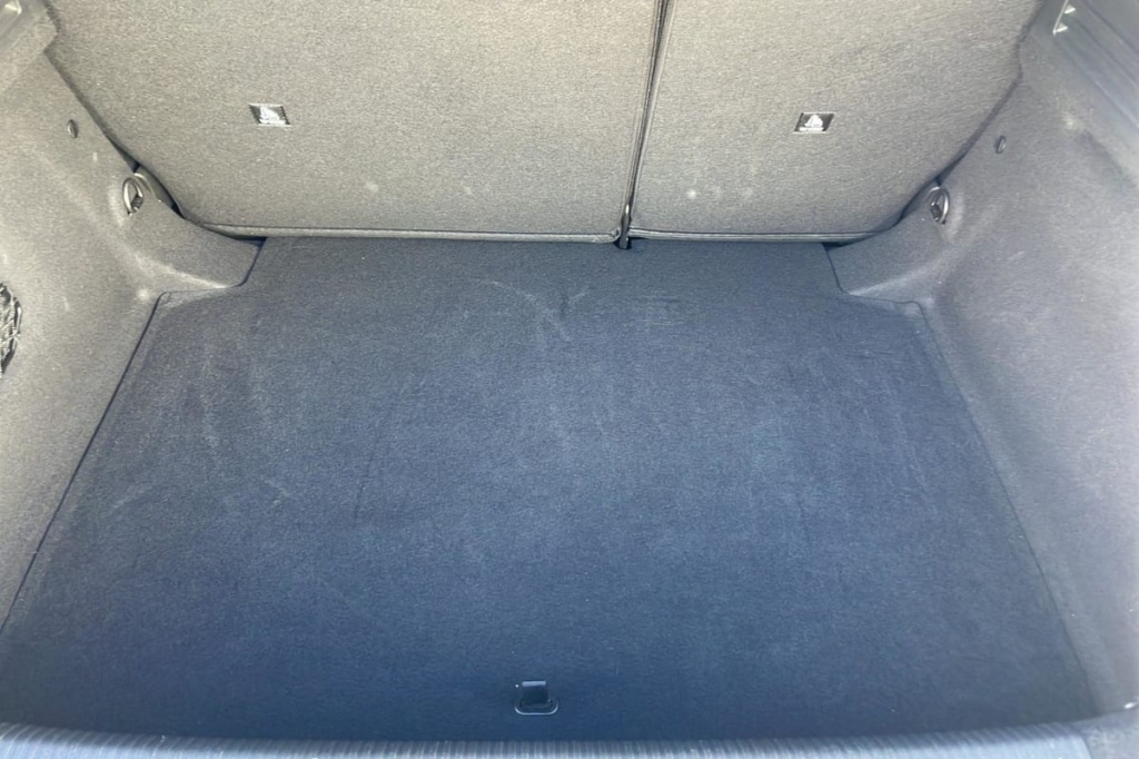 PEUGEOT 308 Hybrid 145 e-DCS6 Allure - ref: 1-369657 - Photo 11