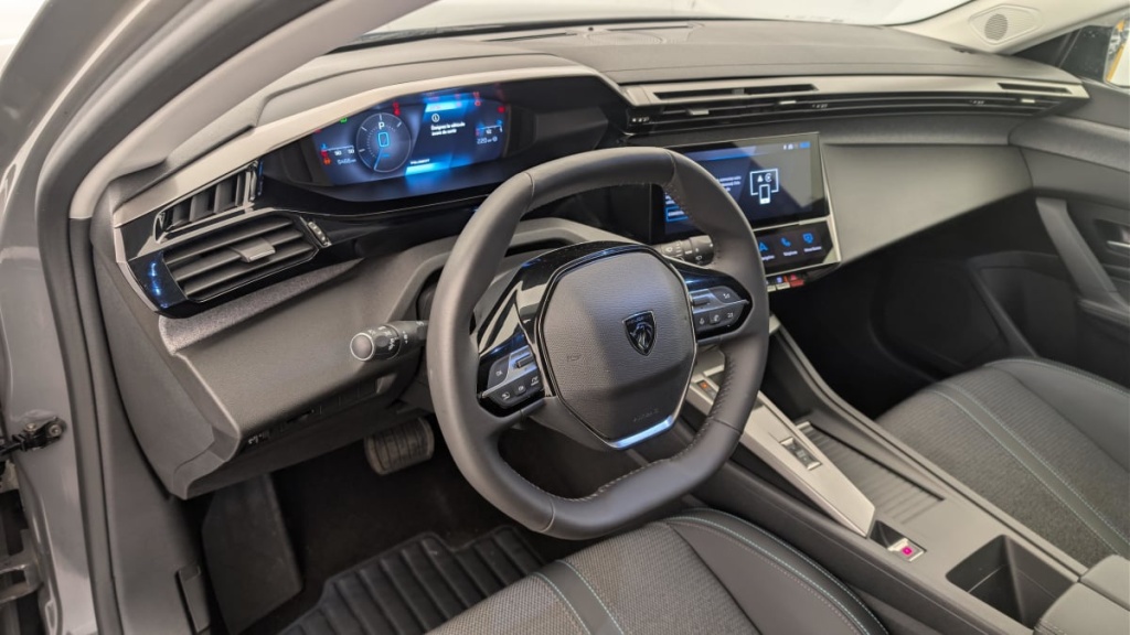 PEUGEOT 308 Hybrid 145 e-DCS6 Allure - ref: 1-369658 - Photo 15