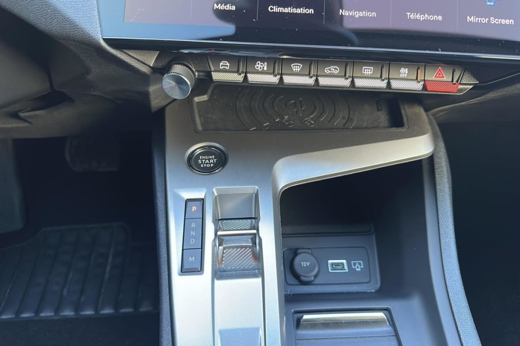 PEUGEOT 308 Hybrid 145 e-DCS6 Allure - ref: 1-369663 - Photo 16