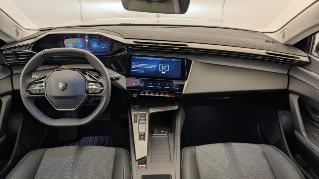 PEUGEOT 308 Hybrid 145 e-DCS6 Allure - ref: 1-369670 - Photo 13