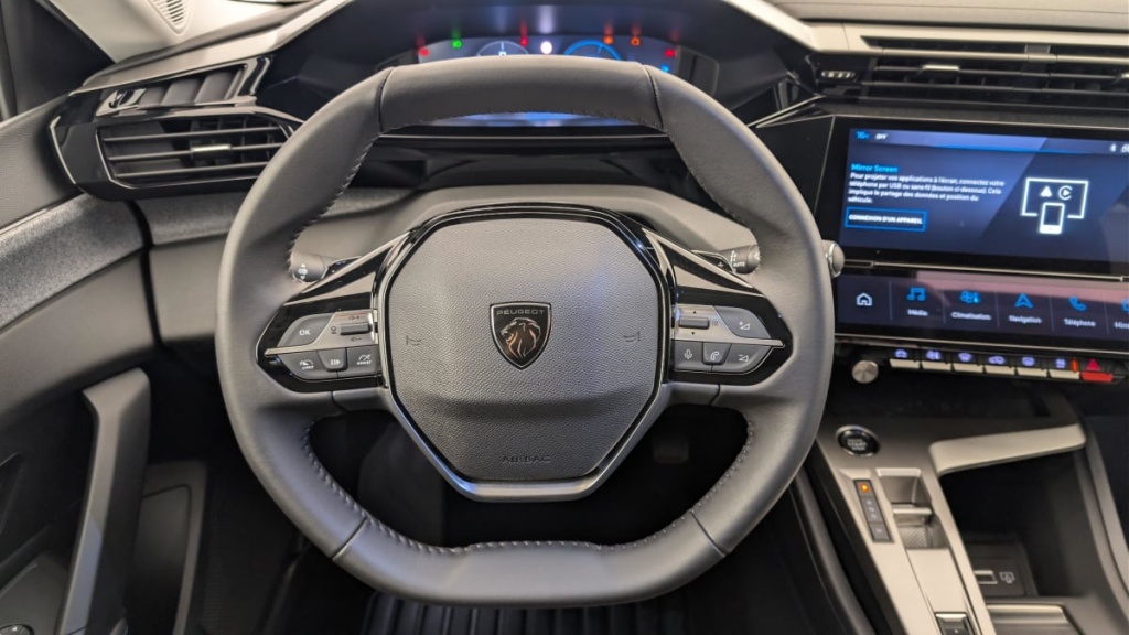 PEUGEOT 308 Hybrid 145 e-DCS6 Allure - ref: 1-369670 - Photo 14