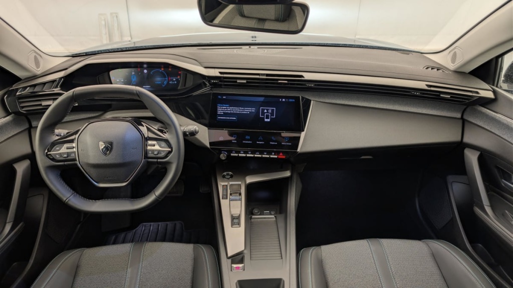 PEUGEOT 308 Hybrid 145 e-DCS6 Allure - ref: 1-369674 - Photo 13