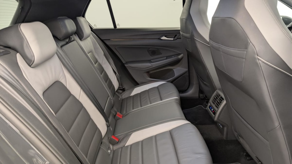 VOLKSWAGEN Golf 2.0 TDI SCR 200 DSG7 GTD - ref: 1-369728 - Photo 10