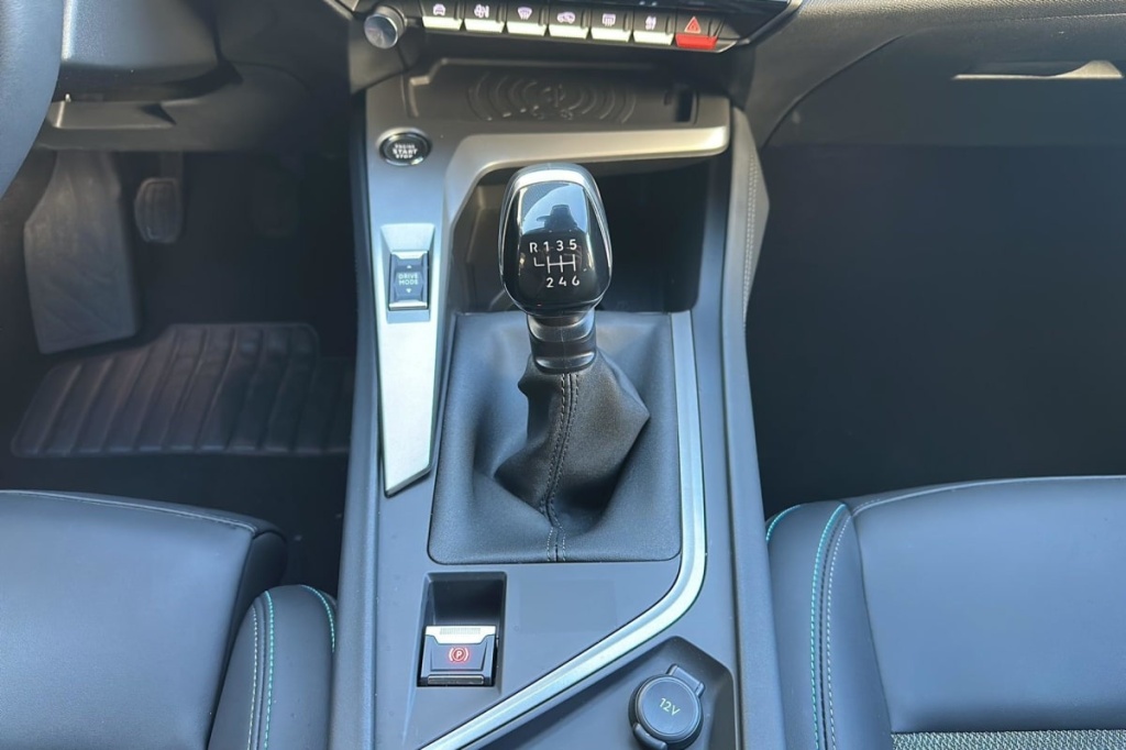 PEUGEOT 308 SW PureTech 130ch S S BVM6 Allure - ref: 1-369749 - Photo 16