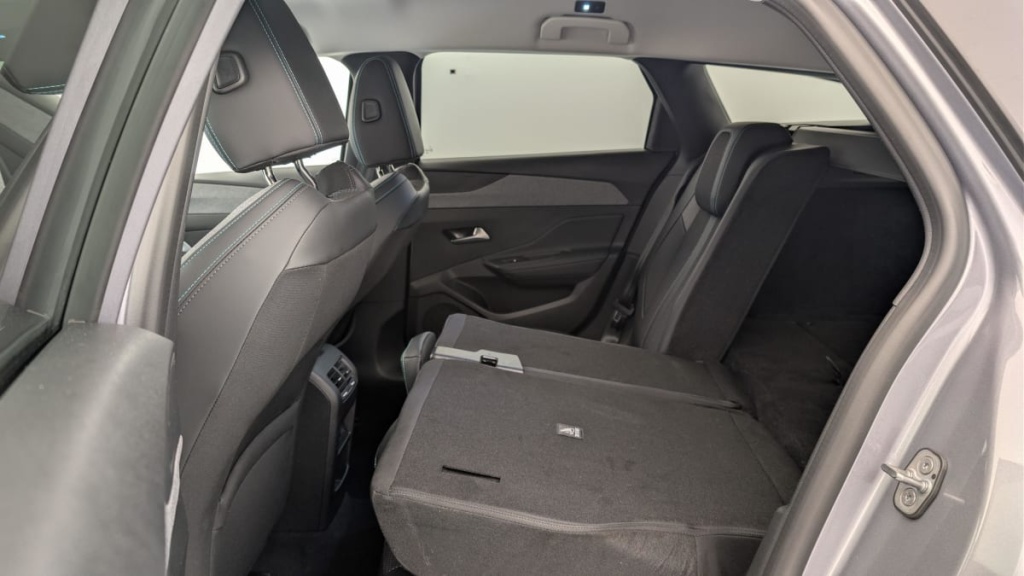 PEUGEOT 308 SW PureTech 130ch S S BVM6 Allure - ref: 1-369753 - Photo 12