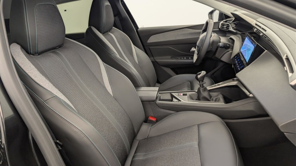 PEUGEOT 308 PureTech 130ch S S BVM6 Allure - ref: 1-369763 - Photo 9