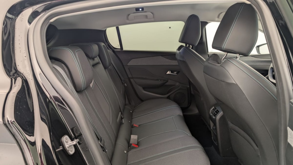 PEUGEOT 308 PureTech 130ch S S BVM6 Allure - ref: 1-369764 - Photo 10