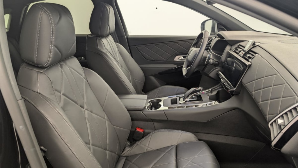 DS DS7 Hybride Rechargeable E-Tense 225 EAT8 Rivoli - ref: 1-369852 - Photo 9