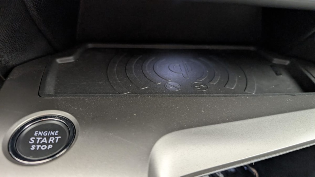 PEUGEOT 408 Hybrid 145 e-DCS6 Allure - ref: 1-369905 - Photo 20