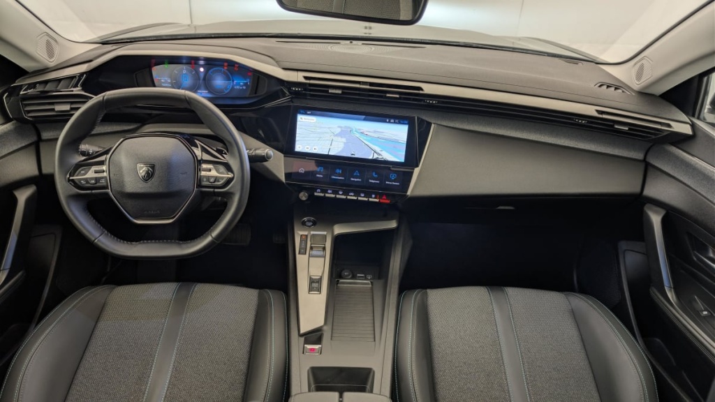 PEUGEOT 408 Hybrid 145 e-DCS6 Allure - ref: 1-369909 - Photo 13