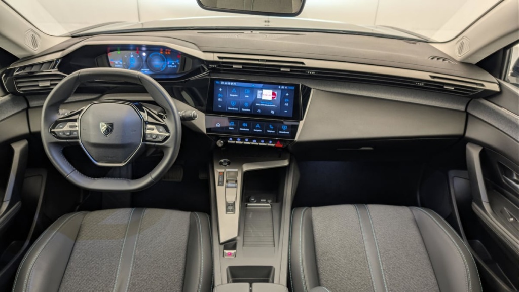 PEUGEOT 408 Hybrid 145 e-DCS6 Allure - ref: 1-369917 - Photo 13