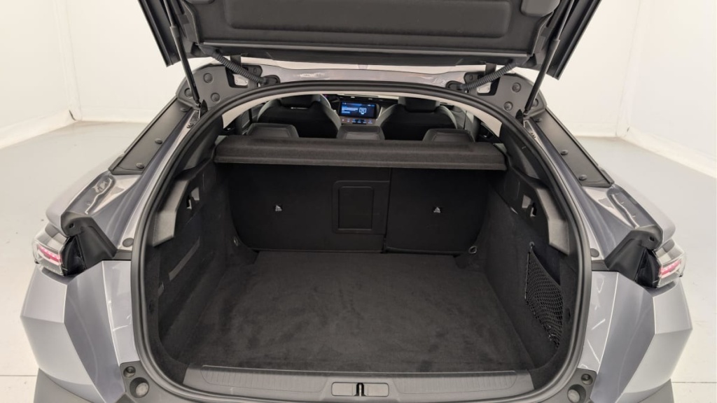 PEUGEOT 408 Hybrid 136 e-DCS6 Allure - ref: 1-369968 - Photo 11